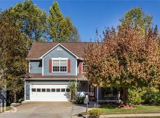 715 Suwanee Lakes Cir, Suwanee, GA 30024