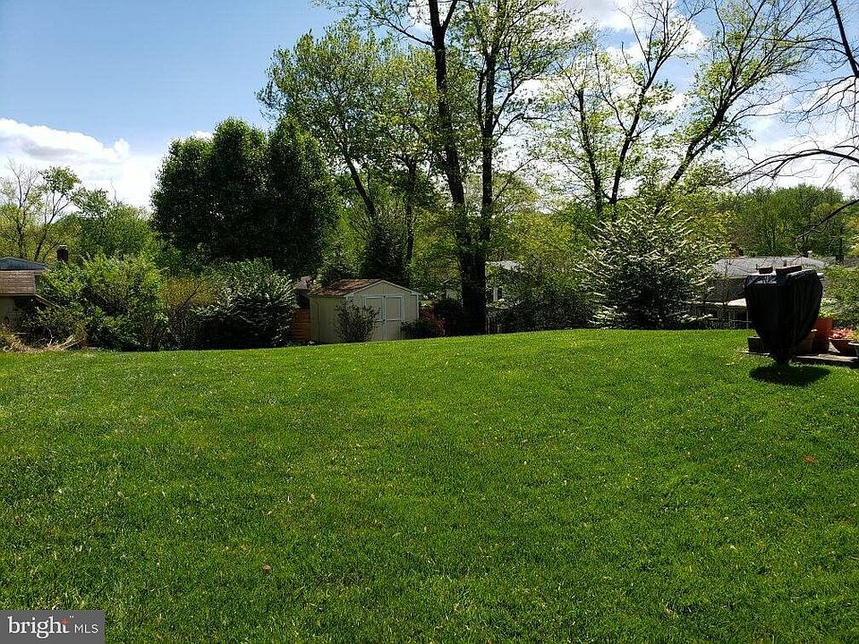 1st image of 11139 Byrd Dr
