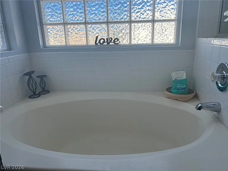 8316 Valleybreeze Ave — Photo 16