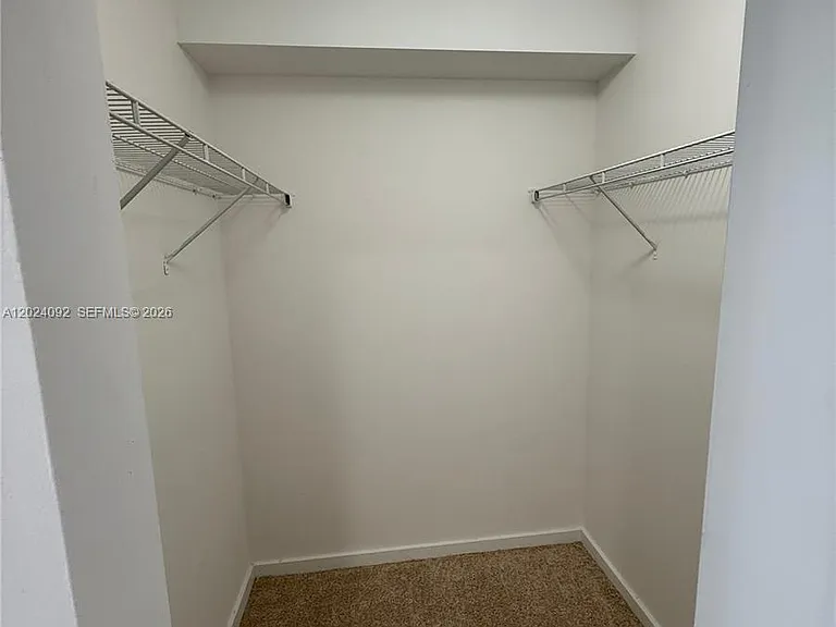 601 NE 23rd St #804 — Photo 14