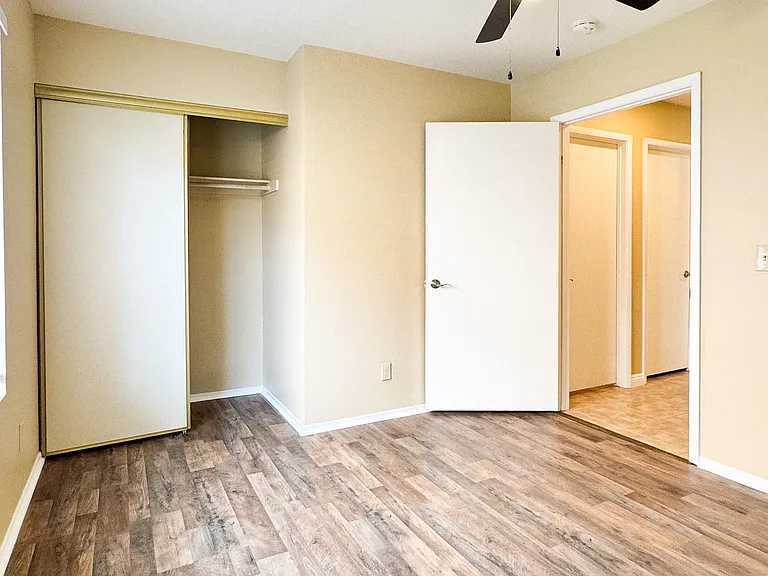 939 Derringer Ln — Photo 11