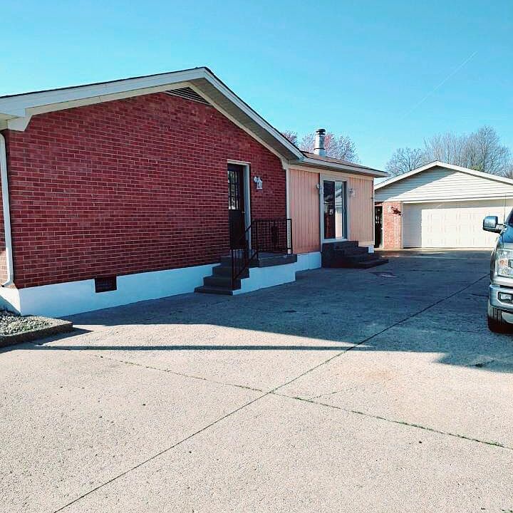 3207 Huberta Dr, Louisville, KY 40216 Zillow