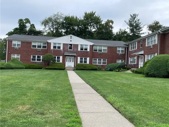 231 N Middletown Road #G, Pearl River, NY 10965