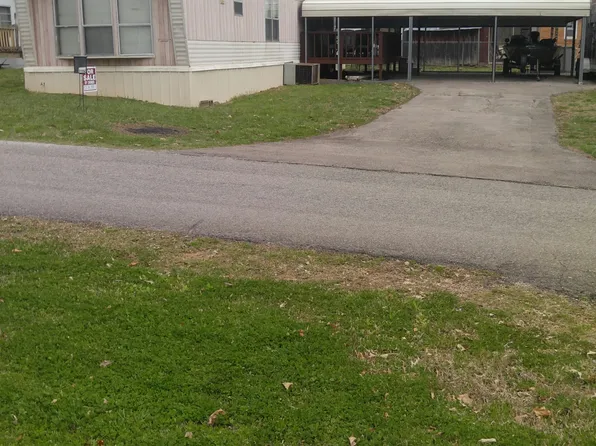 35 Call Dr, Springville, TN 38256