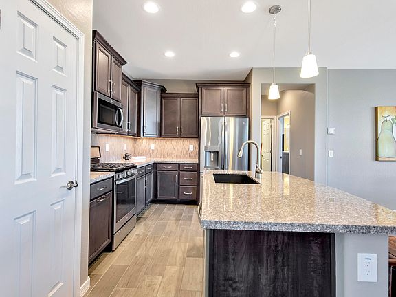 4th image of 18082 W Redwood Ln