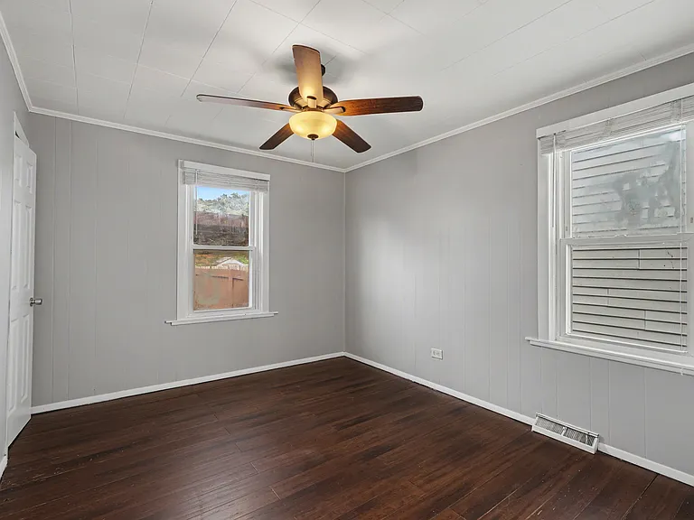 3312 Emerson St — Photo 9