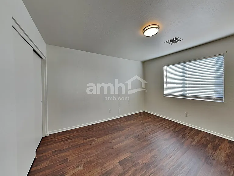 11019 E Arbor Ave — Photo 12