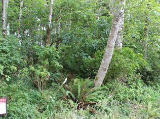 672 Chenois Ave NE, Ocean Shores, WA 98569