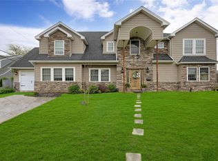 1582 Little Neck Ave, North Bellmore, NY 11710