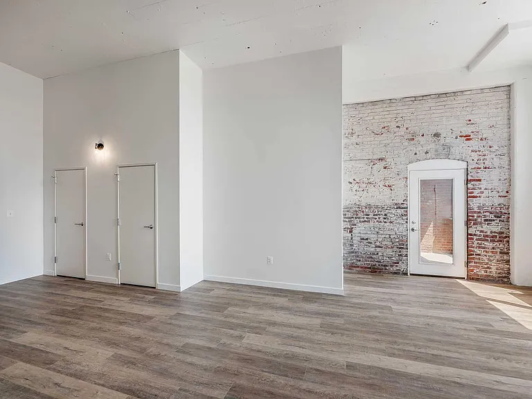 Brush Factory Lofts — Photo 19