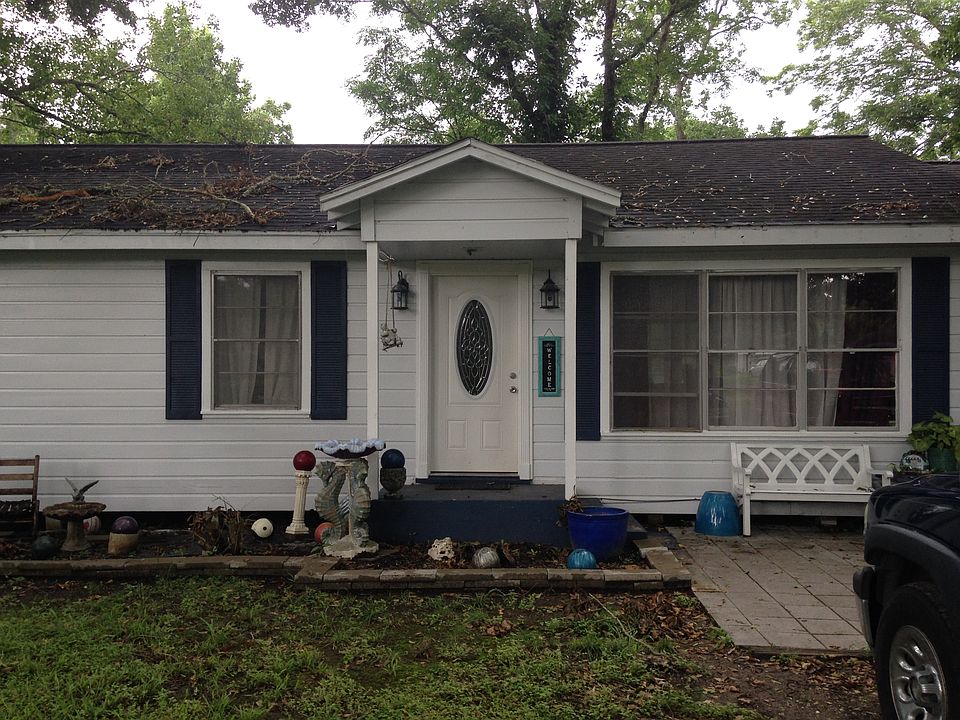1st image of 310 Bell St