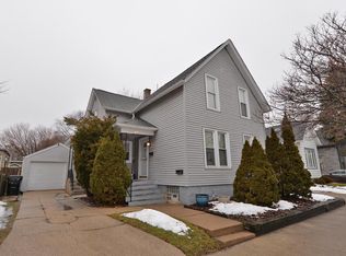 1810 La Salle St, Racine, WI 53402
