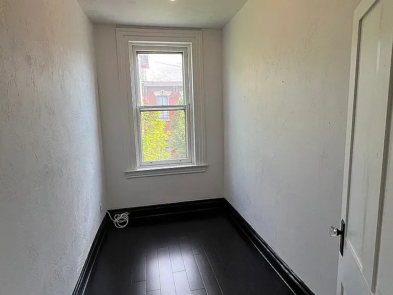606 N Taylor Ave — Photo 14