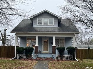 249 Dwight St, Kewanee, IL 61443