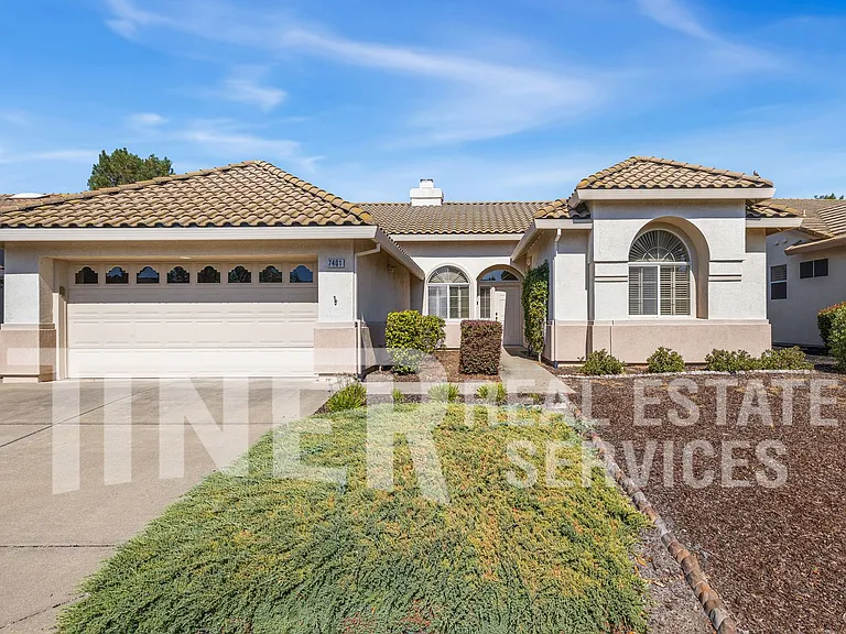 7401 Acorn Glen Loop — Photo 1