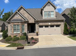 12 Yy Blakeney Pl, Greensboro, NC 27408