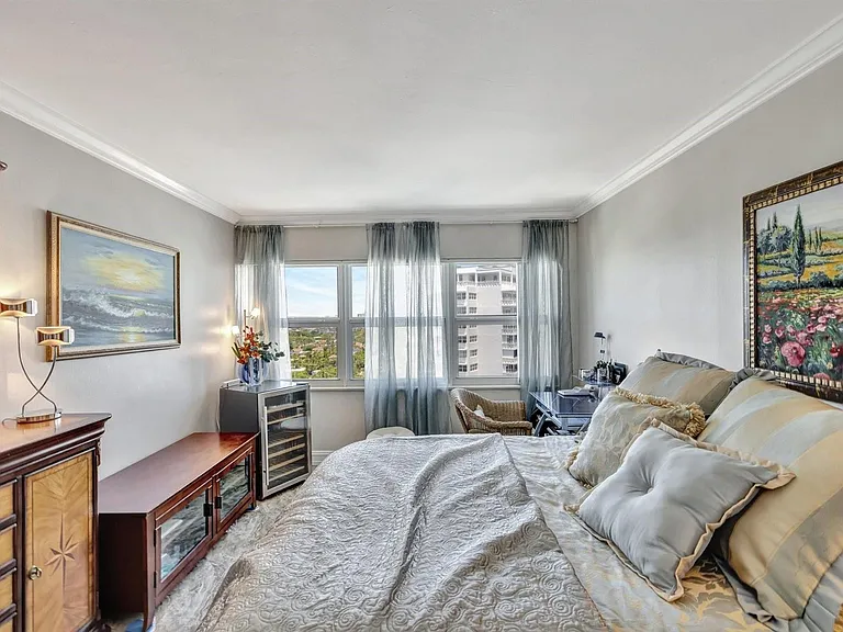 2100 S Ocean Dr #16F — Photo 30