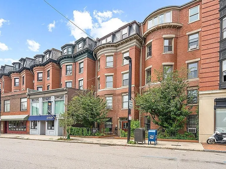325 Columbus Ave #8 — Photo 18