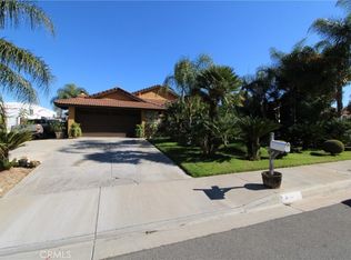 5643 Yarborough Dr, Riverside, CA 92505