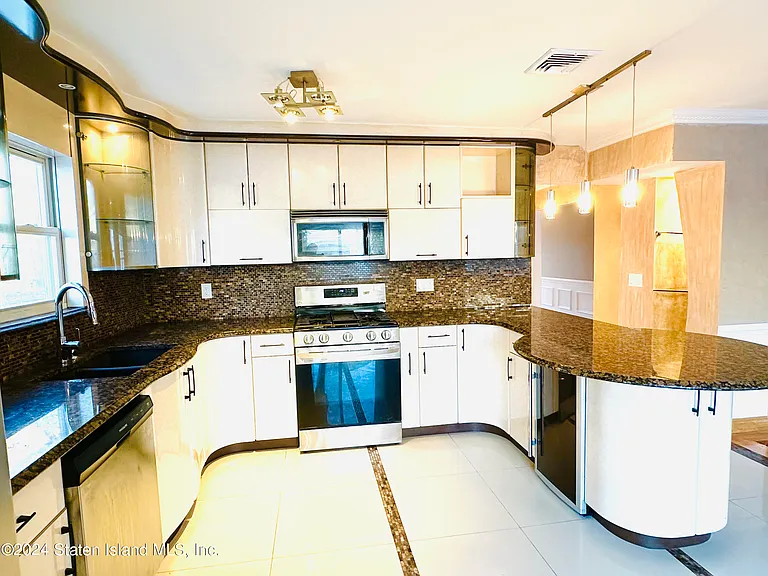 115 Jeanette Ave — Photo 21