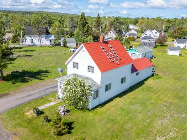 1 Beaver Dam Rd, Parrsboro, NS B0M 1S0