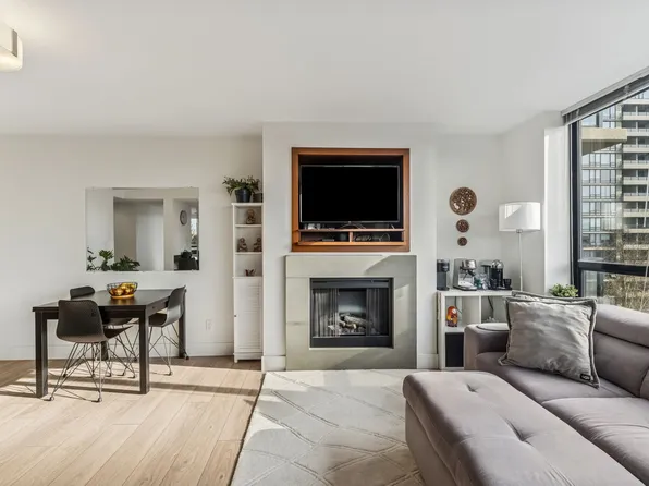 9180 Hemlock Dr #8XX, Richmond, BC V6Y 4J5