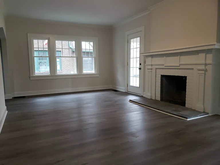 5609 Central Ave — Photo 8