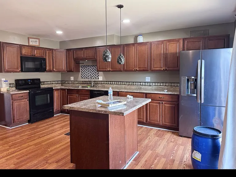 38132 Jamestown Dr #1 — Photo 5