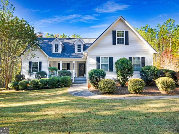 766 Caldwell Rd, Gay, GA 30218