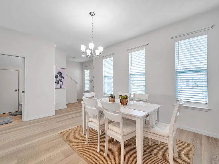 4966 Avalon Park Blvd — Photo 11