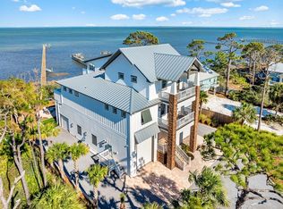 198 Hibiscus Dr, Port Saint Joe, FL 32456