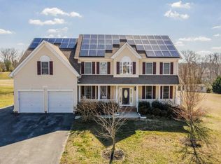 316 Bannister Ct, Lusby, MD 20657