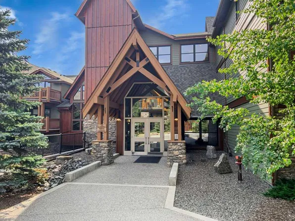 106 NW Stewart Creek Lndg #222, Canmore, AB T1W 0G6