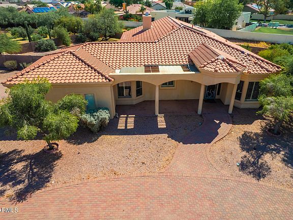 2nd image of 1188 E MANOR Drive