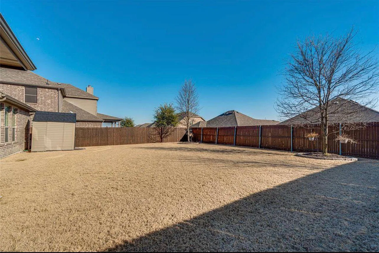 4 bed, 3.5 bath, 3126 sqft, $3,500 — Photo 3