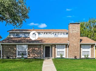 817 Barcelona Cir, Mesquite, TX 75150