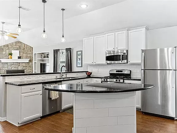 5105 Birchwood Dr — Photo 12