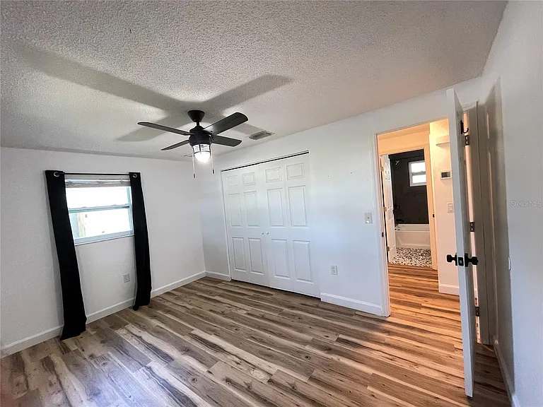 8104 Badger Ln — Photo 14