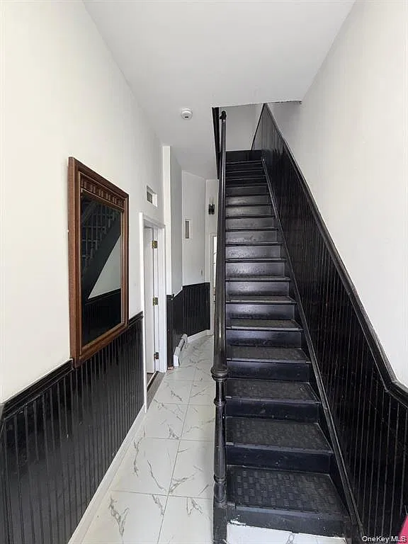 5814 58th Ave — Photo 3