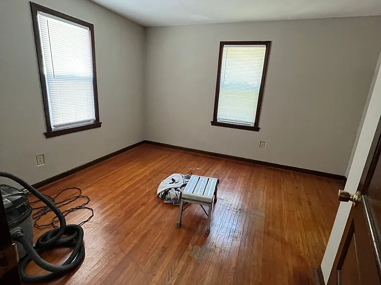 817 W Worley St — Photo 9