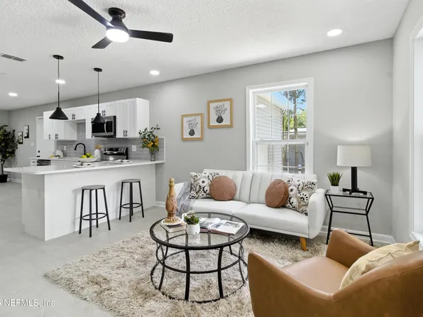 3502 PEACH Drive, Jacksonville, FL 32246