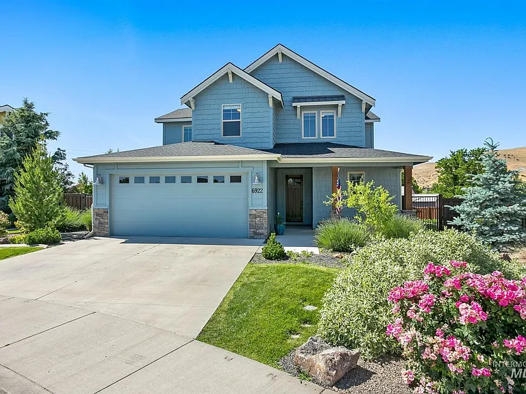 6922 E Tao St — Photo 1