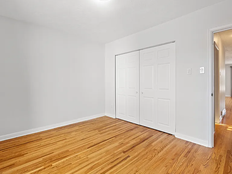 1263 Cobden Rd #1 — Photo 14