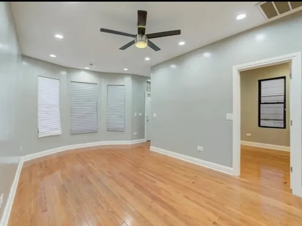 7341 S Honore St, Chicago, IL 60636