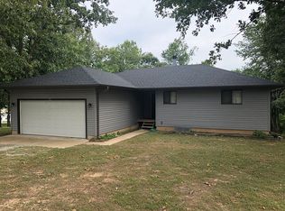 115 Gabriel Ln, Kirbyville, MO 65679