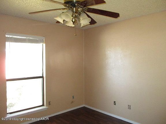 5th image of 1118 Coffee Dr