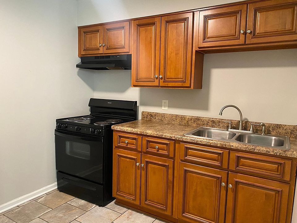 33 Gillman Ln 9, Jackson, TN 38301 Zillow