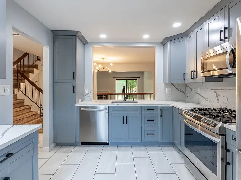 2705 Cricket Cir — Photo 5