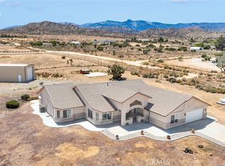 4949 Sundown Dr, Phelan, CA 92371