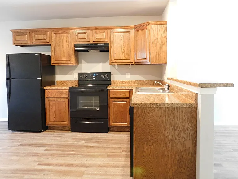 1218 Chestnut St — Photo 2